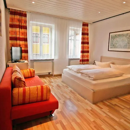 بيت ضيافة Gaestehaus Edith 3*
